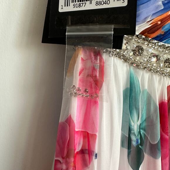 Mac Duggal 2219 Floral Gown NWT Size 4 – Beaded Straps Flawed - Picture 8 of 16